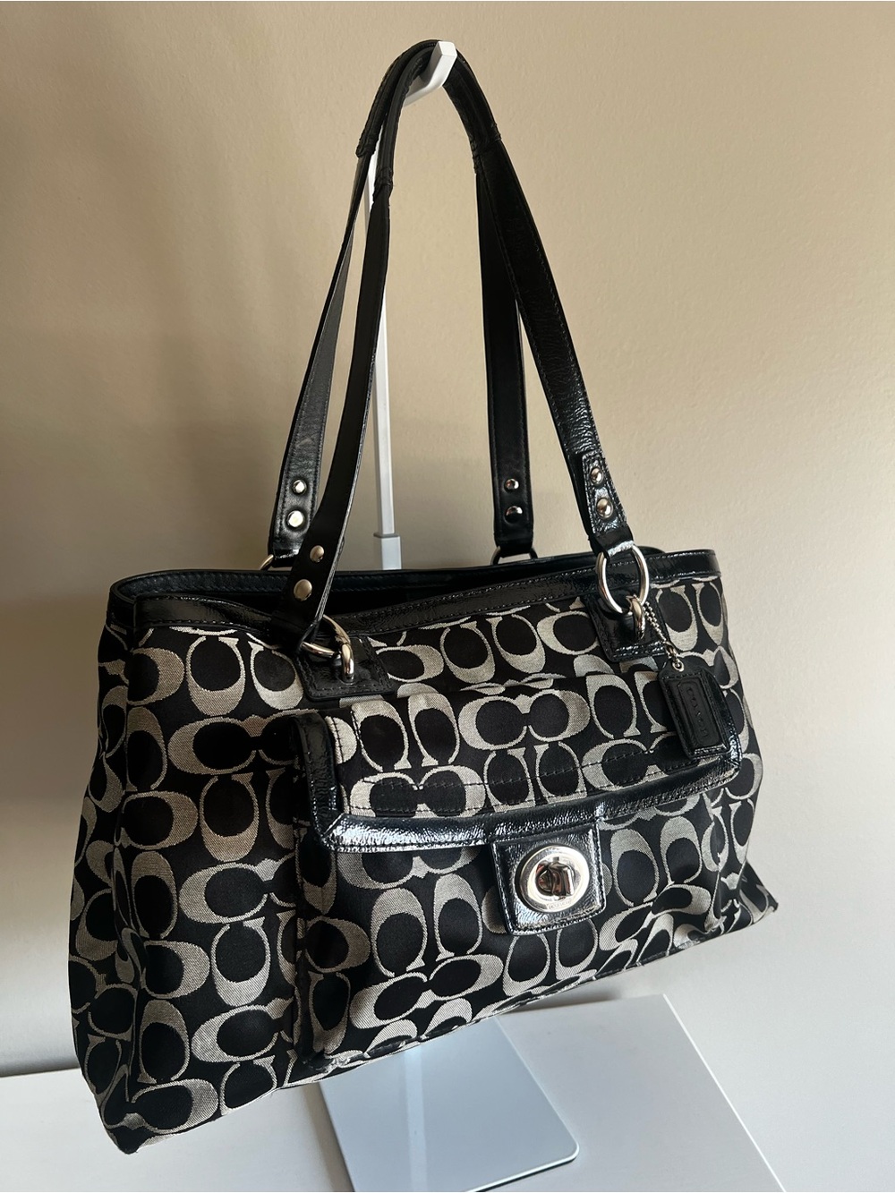Y2K Coach Penelope Signature Canvas Tote Turn-lock Pocket 2012